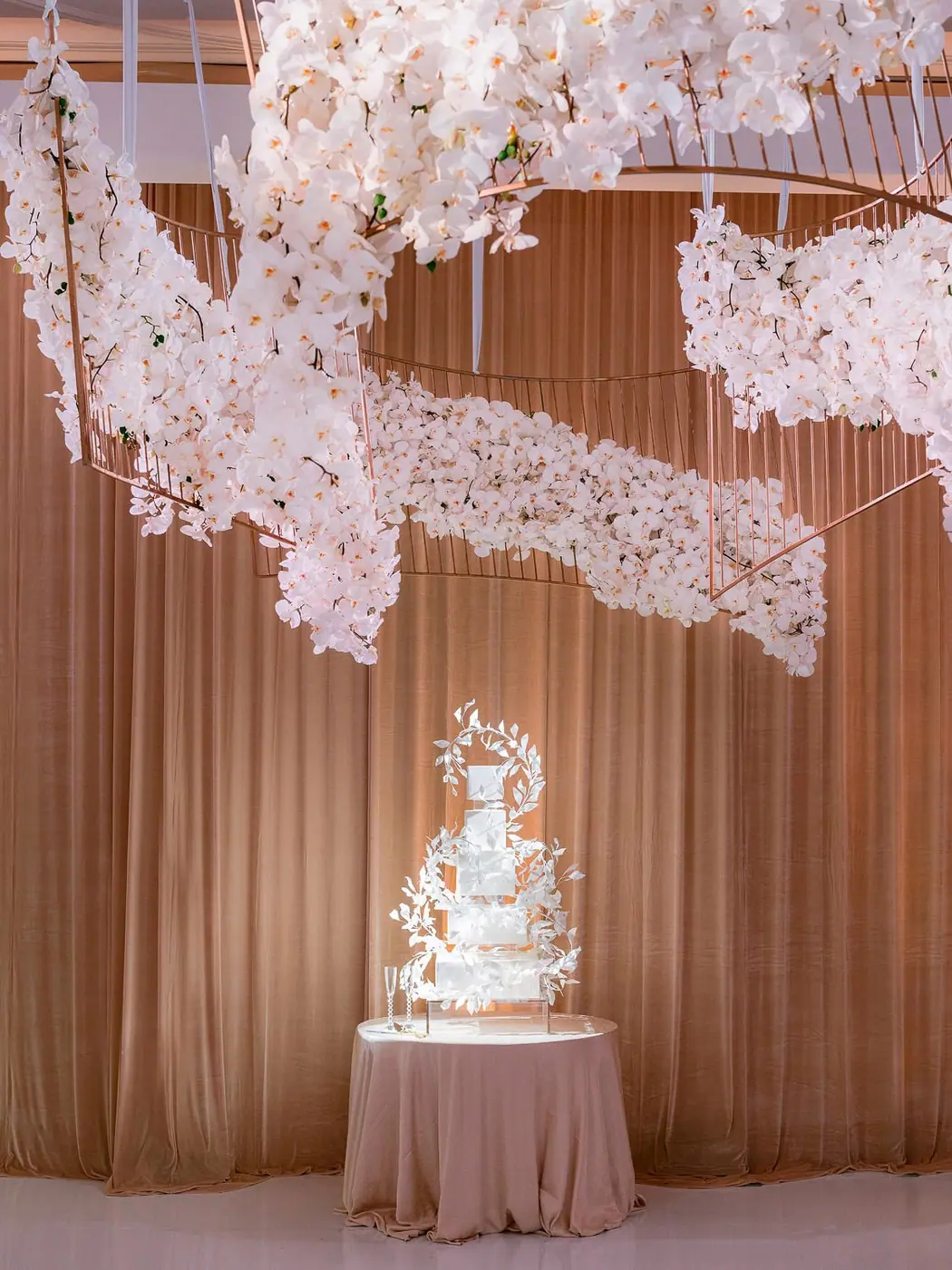 Eddie Zaratsian Lifestyle & Design | LA Weddings & Events